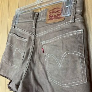 Levi’s High Rise Cutoff Shorts